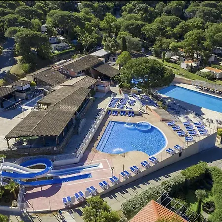 Parque de Campismo Mobil Climatise Golf De Saint Tropez 4 Etoile Gassin
